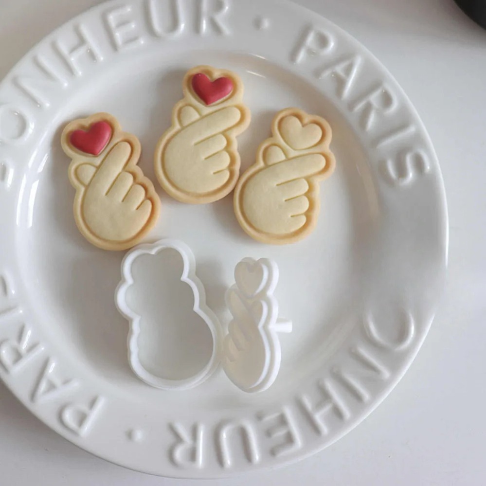 Love Gesture Cookie Cutters Mi - Mini Kitchen Baking ulasan dan harga