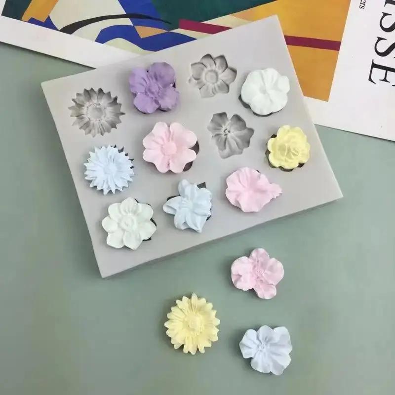Mini Small Flower Silicone Mol - Mini Kitchen Baking ulasan dan harga
