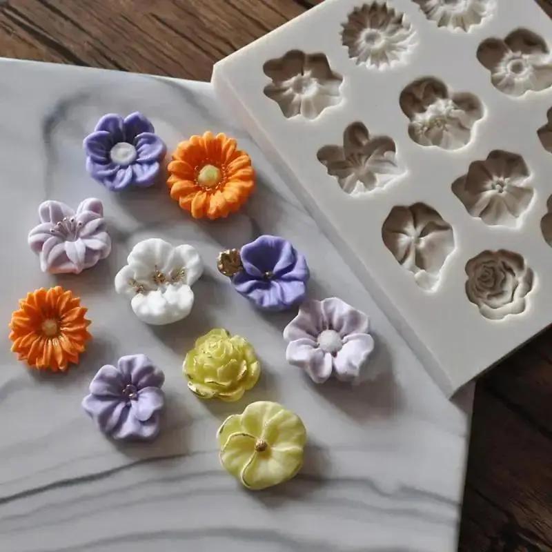 Mini Small Flower Silicone Mol - Mini Kitchen Baking ulasan dan harga